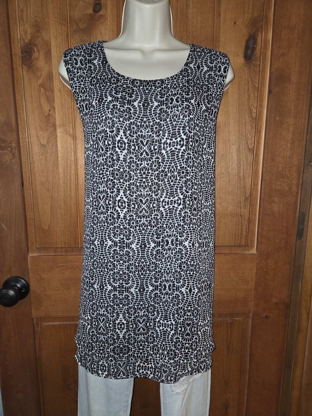 Fever Black & White Sleeveless Patterned Tunic Top